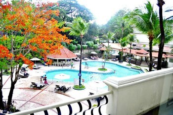Quest Hotel & Conference Center Clark