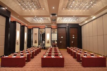 Quest Hotel & Conference Center Clark