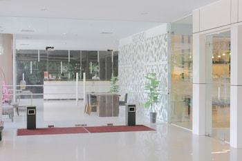 Hotel Airy The Central Ahmad Yani 43 Pekanbaru