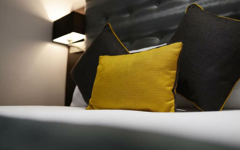 Airways Hotel Victoria London