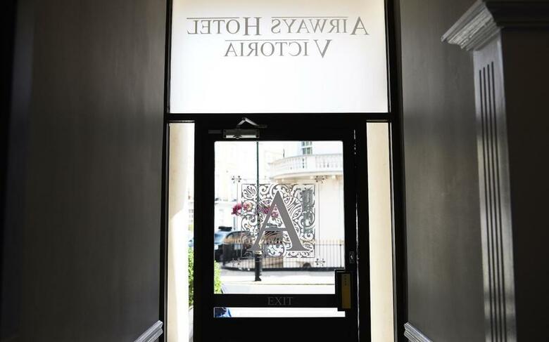 Airways Hotel Victoria London