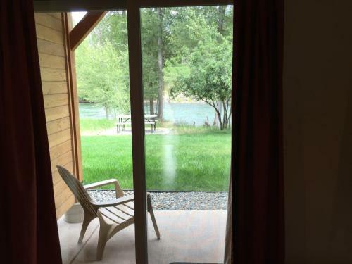 Methow River Lodge