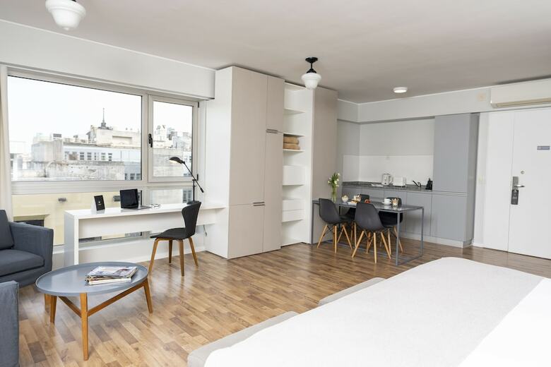 Hotel Madero Urbano Studios