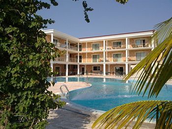 Sunny Golf Hotel