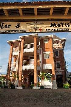 Hotel Guest House Les 3 Metis