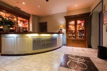 Hotel H�tel Colbert Spa & Casino