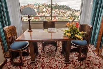 Hotel H�tel Colbert Spa & Casino