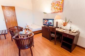 Hotel H�tel Colbert Spa & Casino