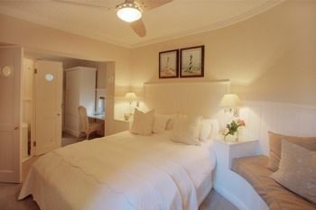 Hotel Ocean Watch Guest House