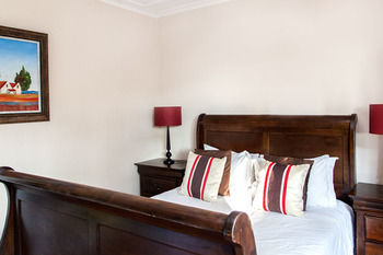 Hotel Amani Guest Lodge
