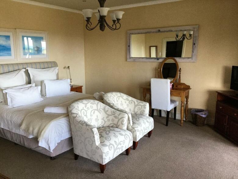 Hotel On The Cliff Guest House