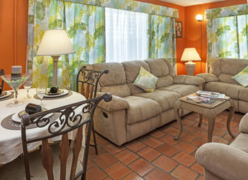 Palm Garden Hotel