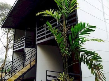 Hotel Ayana Holiday Resort