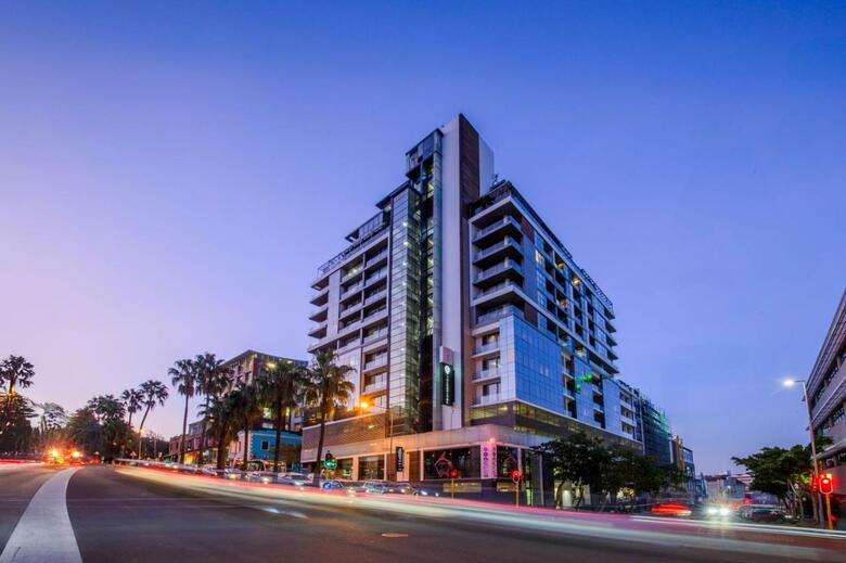 Aparthotel The Capital Mirage