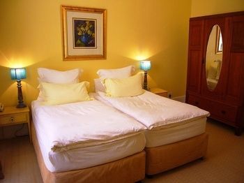 The Villa Rosa Bed And Breakfast