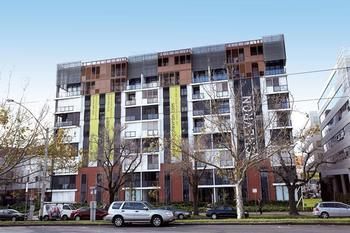 Astra Apartments - St Kilda Rd
