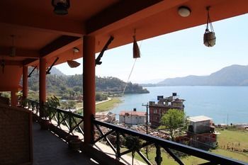 Nar-bis Hotel