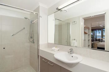 Hotel Offshore Noosa Resort