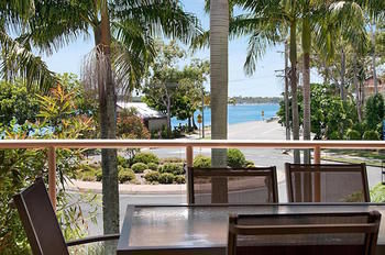 Hotel Offshore Noosa Resort