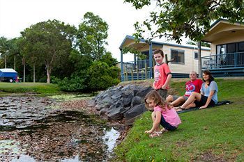 Fraser Lodge Holiday Park