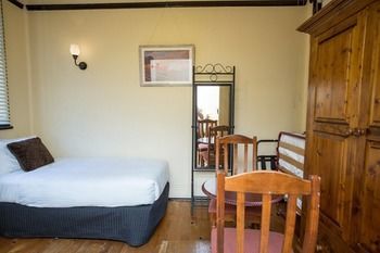 Sydney Harbour Bed & Breakfast