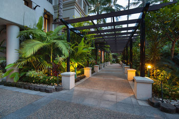 Aparthotel The Mediterranean Port Douglas