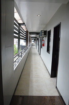 Stonewood Hotel