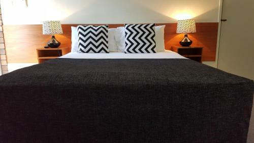 Albert Court Motel