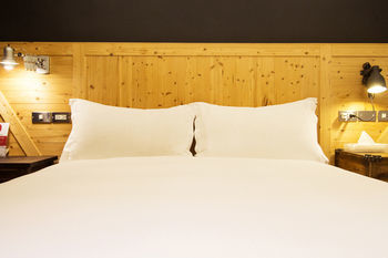 Hotel Ra Guesthouse