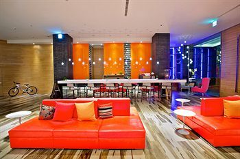 Hotel Fx Inn Kaohsiung Zhonghua Road Branch
