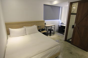 Chase Walker Hotel