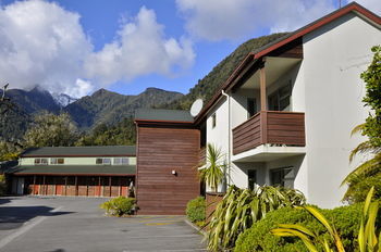 Aparthotel Punga Grove