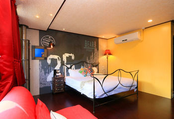Mystery 13 B&B