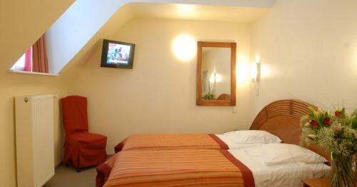 Hotel Golden Tree