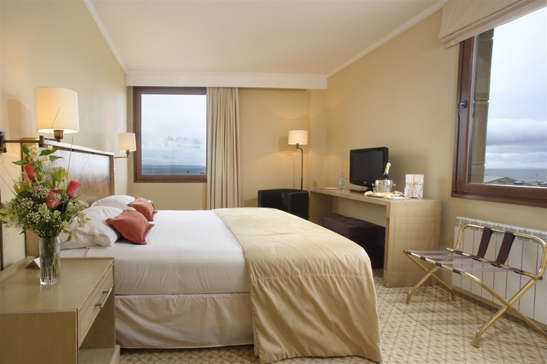 Hotel Cabo De Hornos