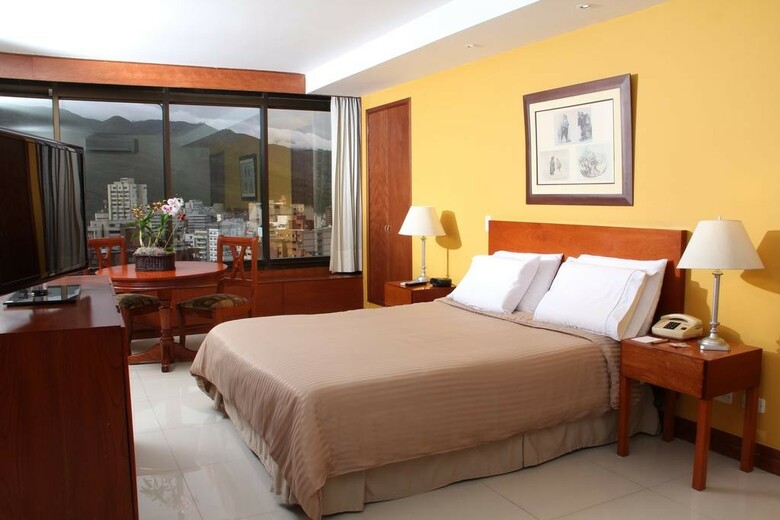Hotel Torre De Cali Plaza