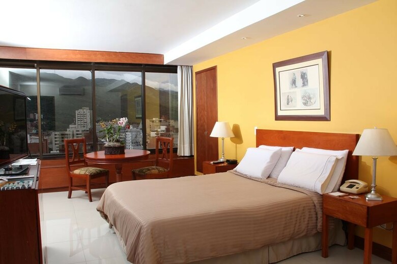 Hotel Torre De Cali Plaza