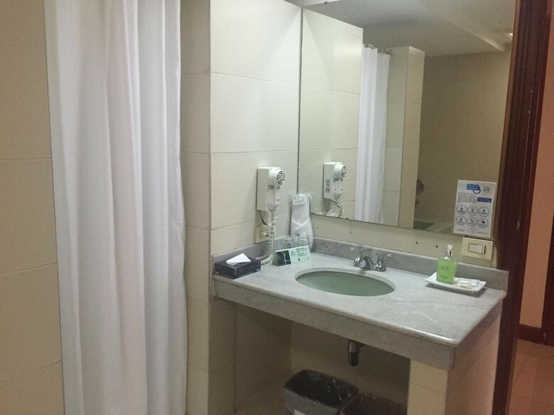 Hotel Torre De Cali Plaza