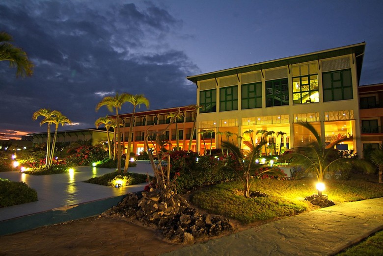 Hotel Bella Isla Resort