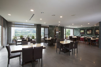 Hotel 33 Spa