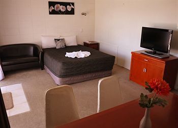 Gateway International Motel