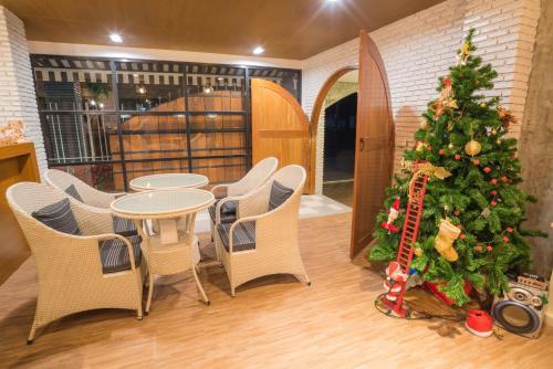 Hotel Empire Villa