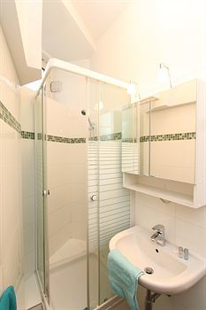 Checkvienna � Apartment Czerningasse