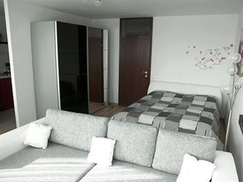 Checkvienna � Apartment Karmarschgasse