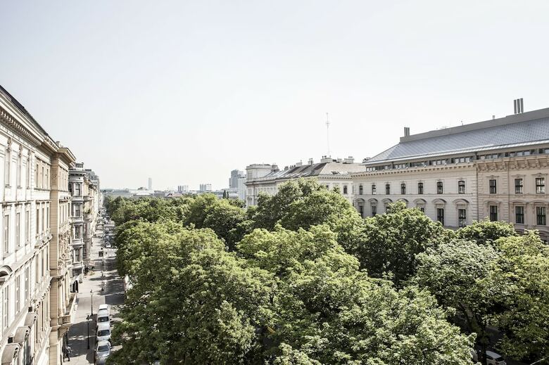 Hotel Grand Ferdinand