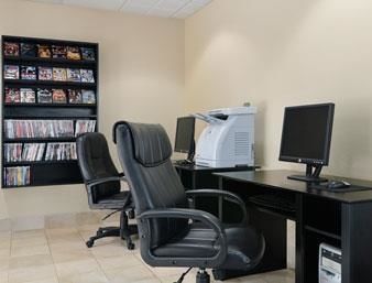 Hotel Baymont Inn & Suites