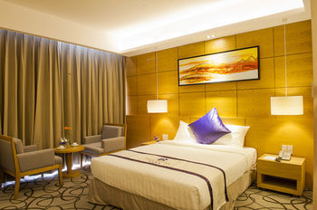Iris Hotel