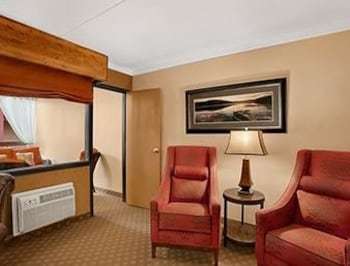 Ramada Grand Dakota Hotel Dickinson