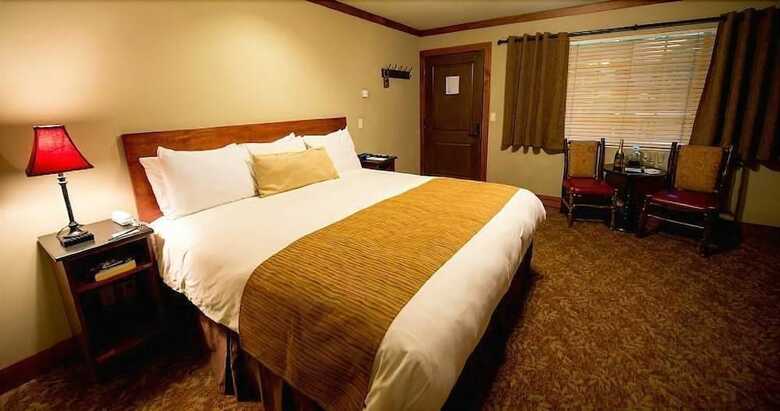 Hotel Avalon Lodge