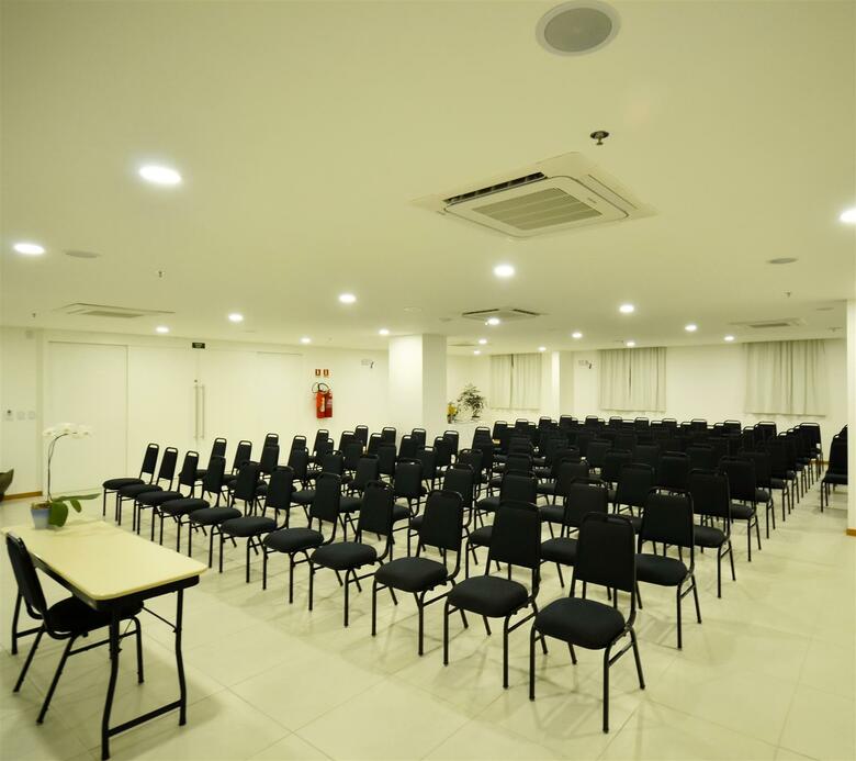 Best Western Plus Oasis Cabo Frio Hotel